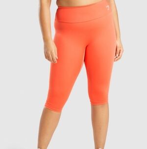 Gymshark Cropped Athletic Training Workout Pants Leggings Orange Medium
